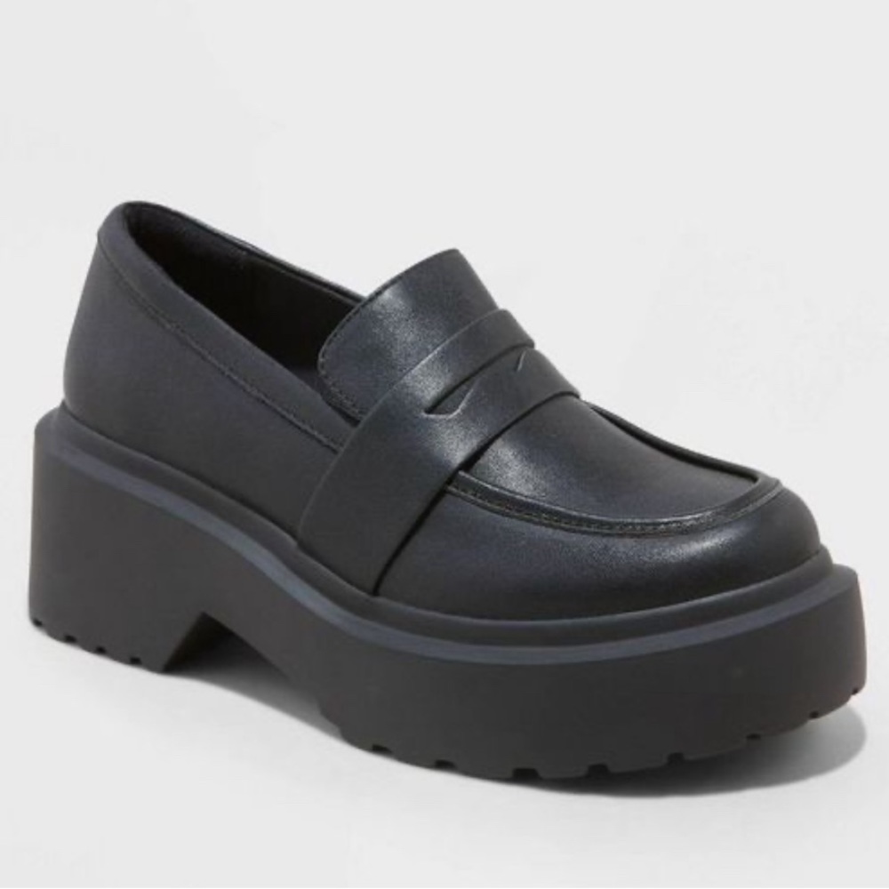 Wild Fable Lacey Loafers Black Size 8.5